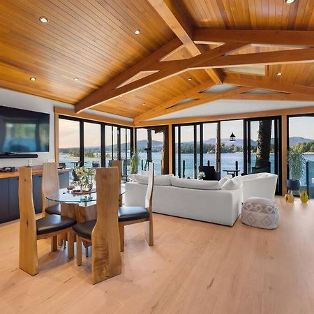 Kingfisher Manor Villa Sooke Exteriör bild
