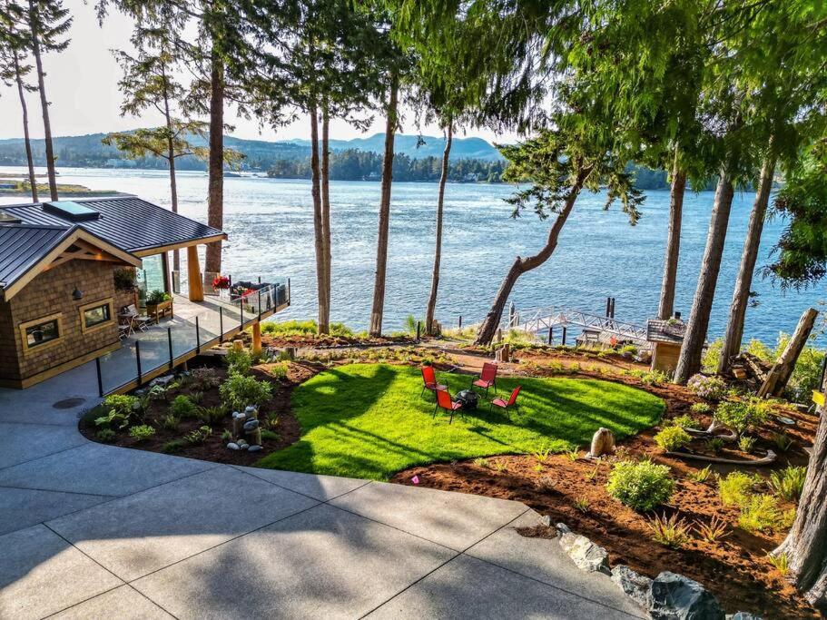 Kingfisher Manor Villa Sooke Exteriör bild