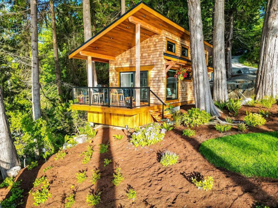 Kingfisher Manor Villa Sooke Exteriör bild